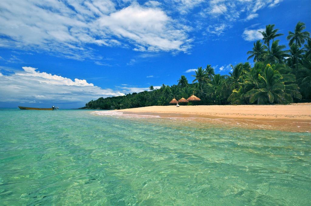 파라다이스 코브 리조트 Naukacuvu Island 외부 사진