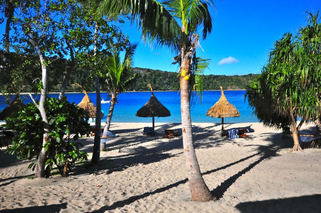 파라다이스 코브 리조트 Naukacuvu Island 외부 사진